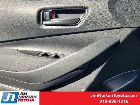 Used 2024 Toyota Corolla LE image 25