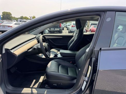 Used 2023 Tesla Model 3 Long Range AWD/4WD image 18