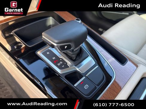Used 2021 Audi Q5 e Prestige w/ Prestige Package image 24