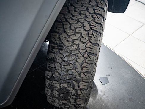 Used 2024 Jeep Wrangler Unlimited image 43