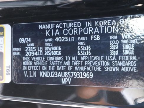 Used 2025 Kia Soul LX w/ LX Technology Package image 23