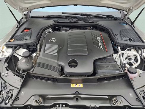 Used 2021 Mercedes-Benz AMG GT 43 image 35