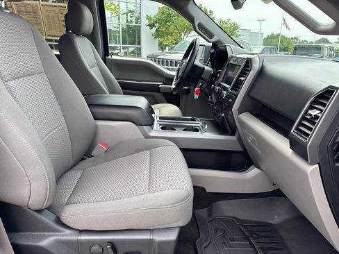 Used 2020 Ford F150 XLT w/ Equipment Group 302A Luxury AWD/4WD image 51