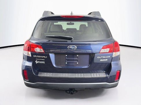 Used 2013 Subaru Outback 2.5i Limited w/ Moonroof Pkg AWD/4WD image 10