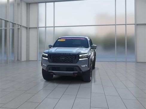 Certified 2023 Nissan Frontier PRO-4X w/ Pro Convenience Package image 3