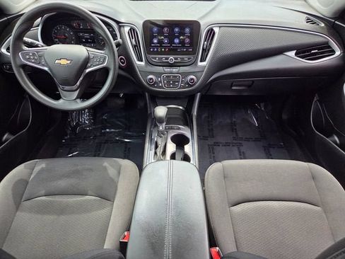 Used 2024 Chevrolet Malibu LT FWD image 15