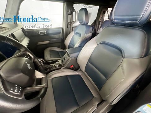 Used 2023 Ford Bronco Outer Banks image 28