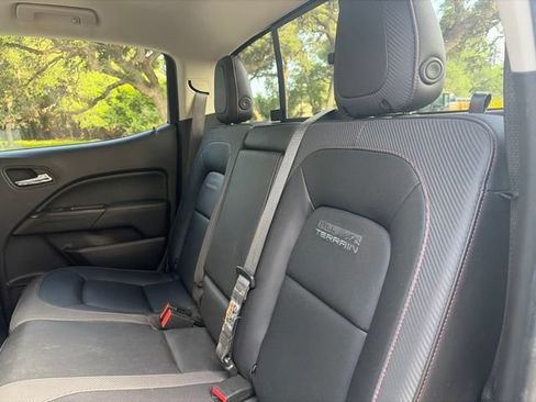 Used 2020 GMC Canyon All Terrain AWD/4WD image 9