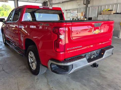 Used 2023 Chevrolet Silverado 1500 LT w/ Max Trailering Package image 2