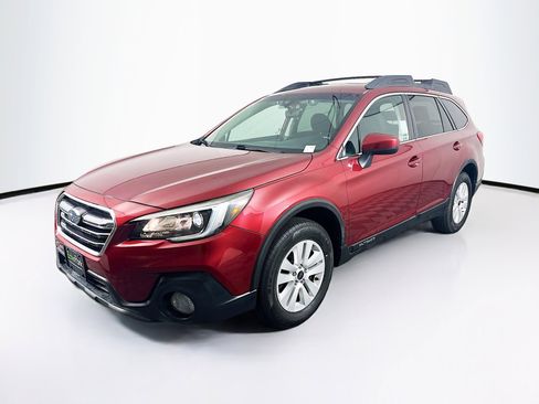Used 2019 Subaru Outback 2.5i Premium AWD/4WD image 3