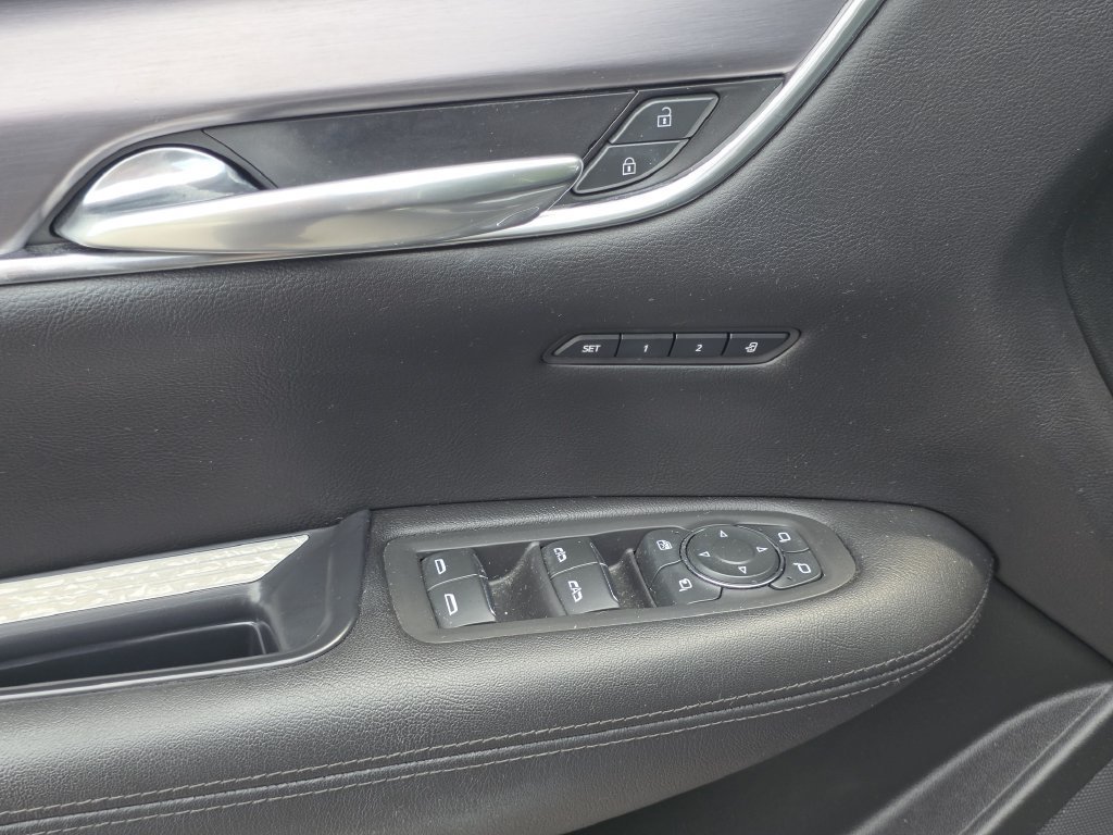 Used 2019 Cadillac XT5 Luxury FWD image 30