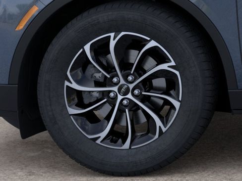 New 2026 Lincoln Nautilus Premier AWD/4WD image 19