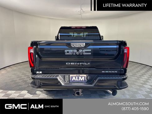 New 2026 GMC Sierra 2500 Denali Ultimate image 8