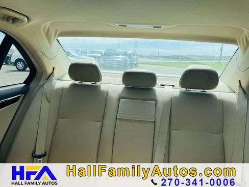 Used 2012 Mercedes-Benz C 250 Sedan image 19