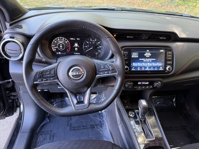 Used 2024 Nissan Kicks SR FWD image 17