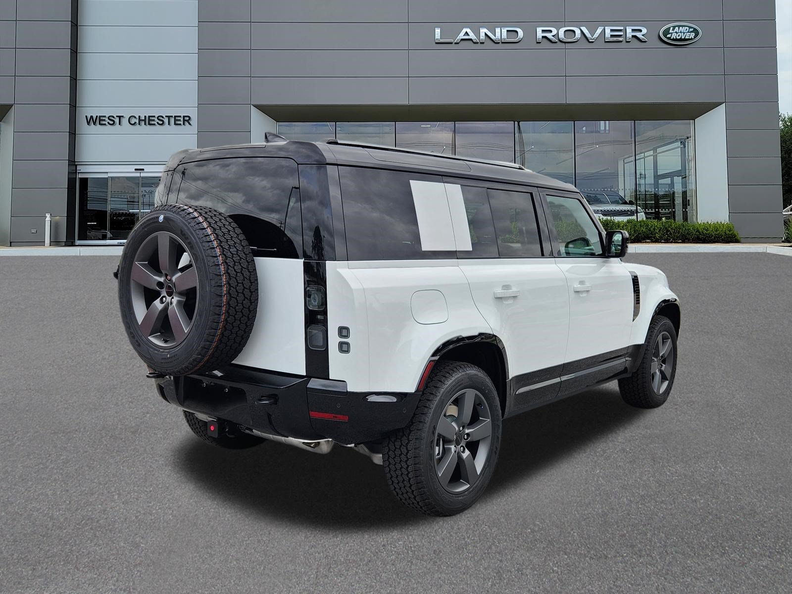 New 2026 Land Rover Defender 110 X-Dynamic SE AWD/4WD image 4