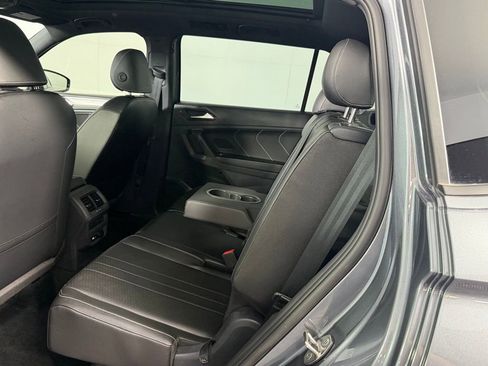 Used 2024 Volkswagen Tiguan SE R-Line FWD image 23