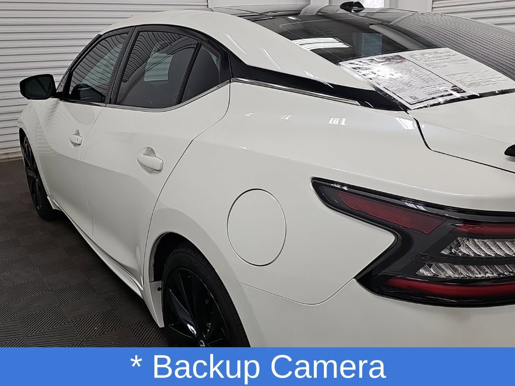 Used 2023 Nissan Maxima SR w/ Sport Mat Group FWD image 8