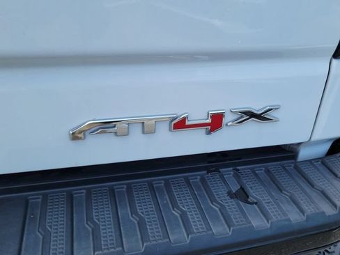 Used 2024 GMC Sierra 1500 AT4X AWD/4WD image 9