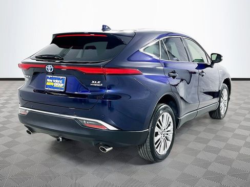 Used 2021 Toyota Venza XLE w/ Softex Package AWD/4WD image 7