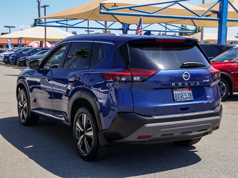 Used 2021 Nissan Rogue SL FWD image 5