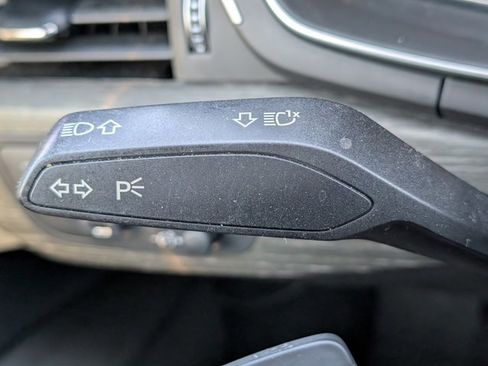 Used 2019 Audi A4 2.0T Premium w/ Convenience Package image 25