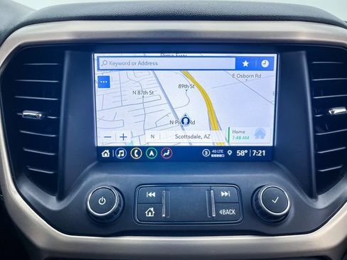 Used 2022 GMC Acadia Denali w/ Denali Ultimate Package image 8