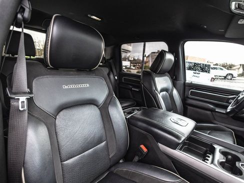 Used 2023 RAM 1500 Laramie AWD/4WD image 33