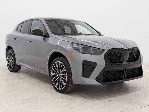 New 2026 BMW X2 xDrive28i w/ M Sport Package AWD/4WD image 7