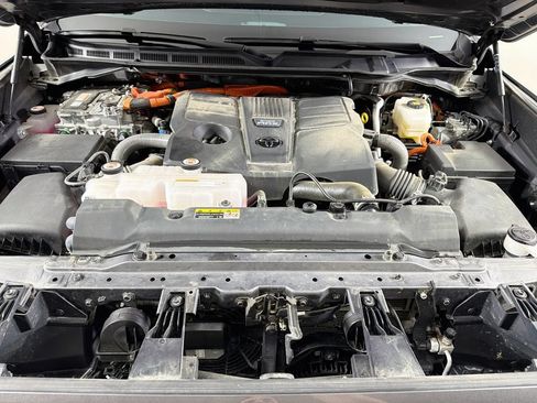 Used 2024 Toyota Tundra TRD Pro AWD/4WD image 27