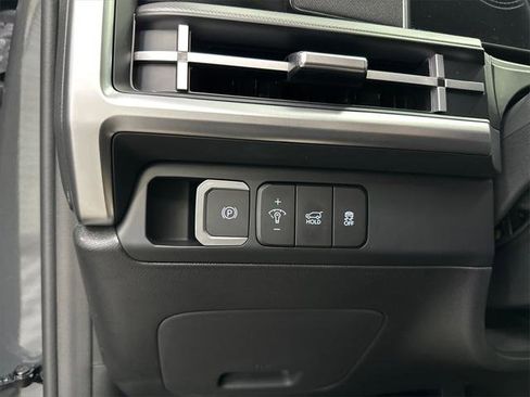 New 2026 Hyundai Santa Fe SE image 32