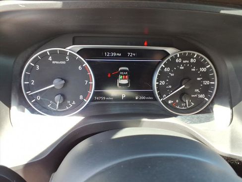 Used 2023 Nissan Rogue SV AWD/4WD image 9