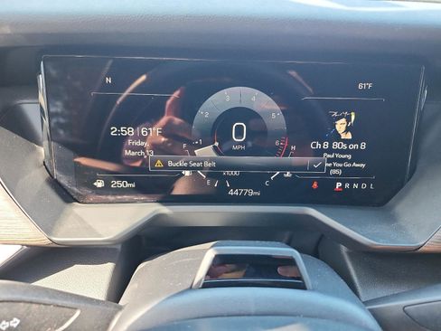 Certified 2024 GMC Acadia Denali w/ Super Cruise Package image 22