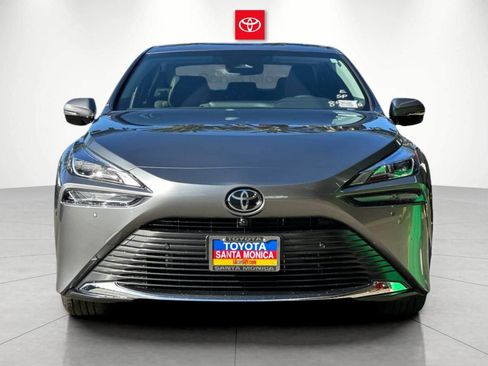 New 2026 Toyota Mirai RWD image 7