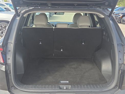 Used 2024 Hyundai Tucson Limited image 14