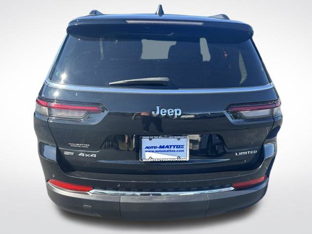 Used 2022 Jeep Grand Cherokee L Limited AWD/4WD image 5