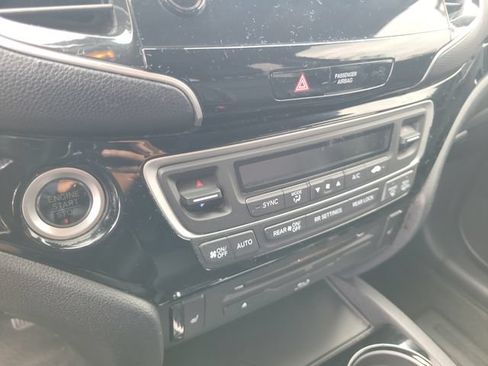 Used 2019 Honda Pilot Touring image 22