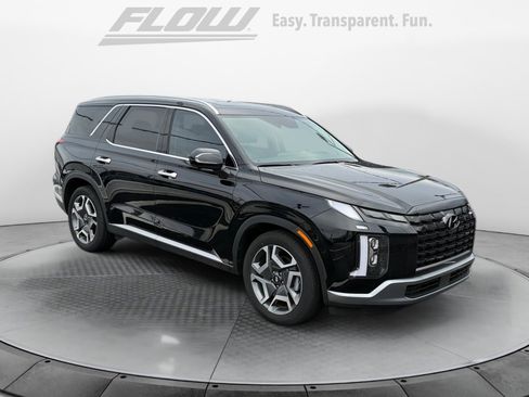 Used 2025 Hyundai Palisade SEL image 1