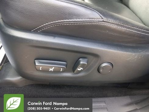 Used 2023 Toyota 4Runner Limited image 12