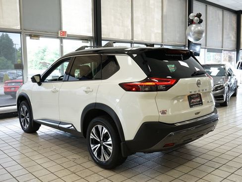 Used 2023 Nissan Rogue SL AWD/4WD image 4