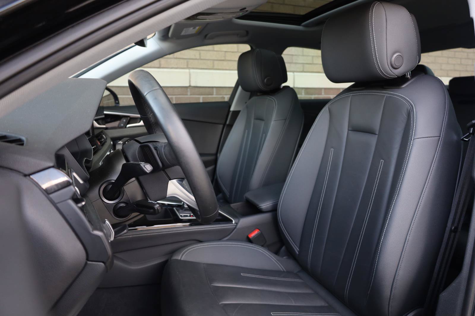 Used 2021 Audi A4 2.0T Premium Plus w/ Premium Plus Package AWD/4WD image 18