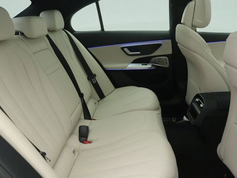 New 2026 Mercedes-Benz E 350 Sedan image 8