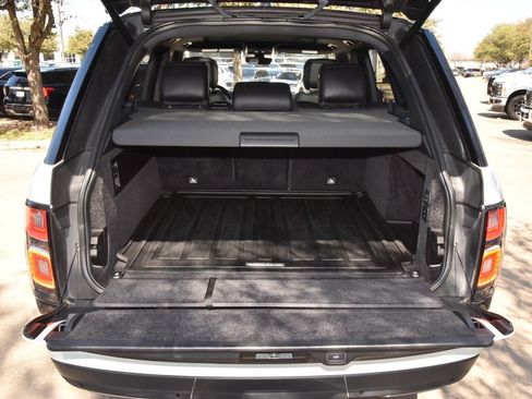 Used 2019 Land Rover Range Rover Supercharged image 35