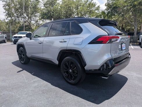 Used 2024 Toyota RAV4 XSE AWD/4WD image 6