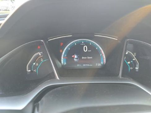 Used 2019 Honda Civic EX image 12