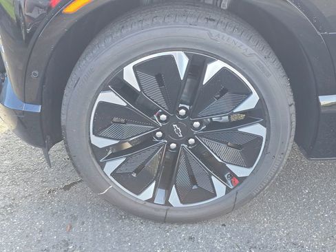 New 2026 Chevrolet Blazer EV RS w/ Super Cruise Package image 11