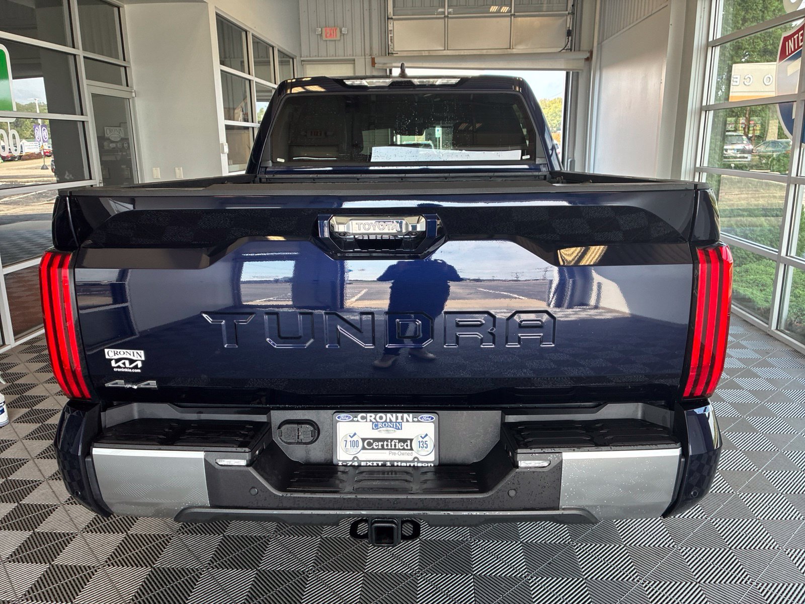 Used 2026 Toyota Tundra Limited AWD/4WD image 5