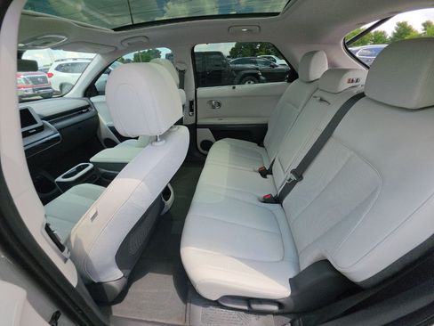 Used 2024 Hyundai Ioniq 5 Limited AWD/4WD image 6