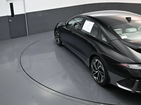 Certified 2023 Hyundai Ioniq 6 Limited RWD image 22