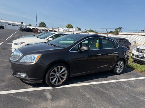 Used 2016 Buick Verano Leather w/ Experience Buick Package FWD image 1